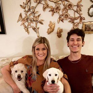 Meet your Posher, Marisa